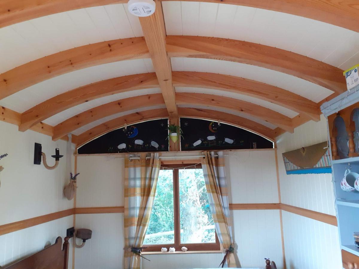 Glamping Malvern Shepherd Hut Exterior photo